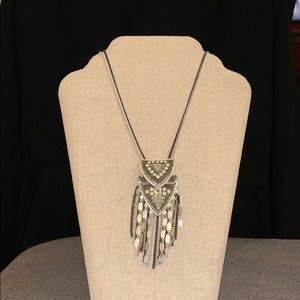 Long silver Stella & Dot pendant necklace!